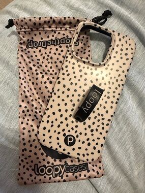 Loopy Case Mocha Dots iPhone 16 Pro (6.3” screen) LEFTY orientation